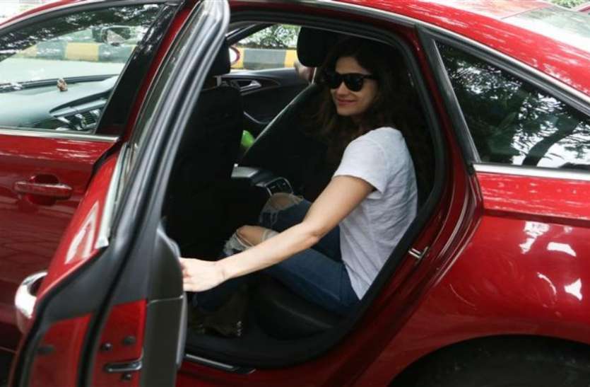 Shamita Shetty बॉलीवुड की इस गुमनाम एक्ट्रेस का कार कलेक्शन देख दीपिका और कटरीना को भी भूल जाएंगे