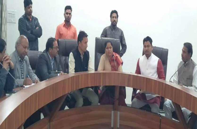 women harassment महिला उत्पीड़न की घटनाओं को लेकर सरकार सख्त, 7 फरवरी को होगी यहां सुनवाई