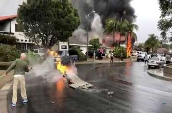 Plane Crashes in Residential area Plane Crashes in Residential area