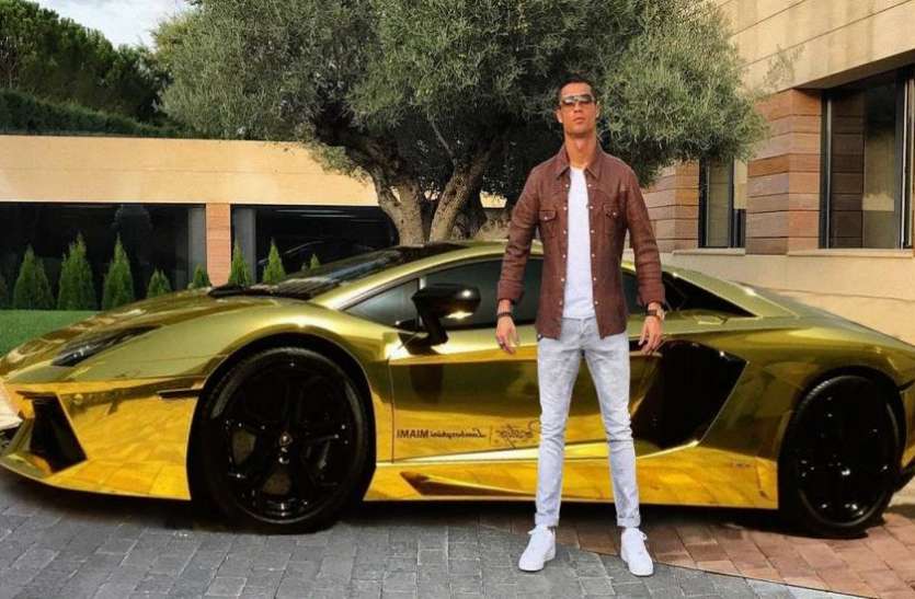 Cristiano Ronaldo Cristiano Ronaldo की एक Car देती है कोहली की सभी कारों को टक्कर, कीमत जानकर रह जाएंगे दंग