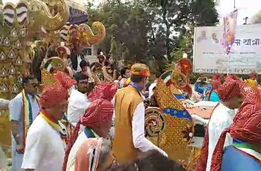 cg news युवा इंजीनियर नवनीत लेंगे दीक्षा, बनेंगे शहर के प्रथम जैन संत