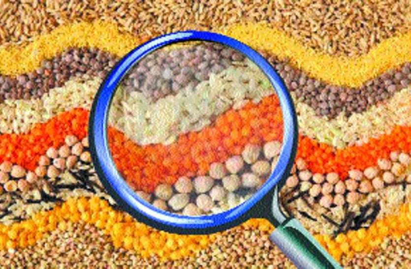 food sample 6 साल में 150 से ज्यादा नमूने निकले जानलेवा, विभाग जुर्माने तक सीमित