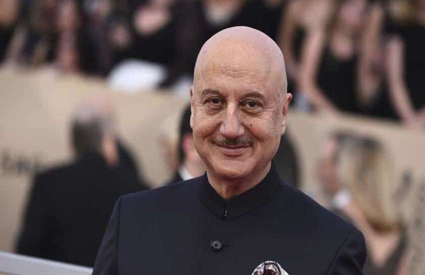  Anupam Kher'