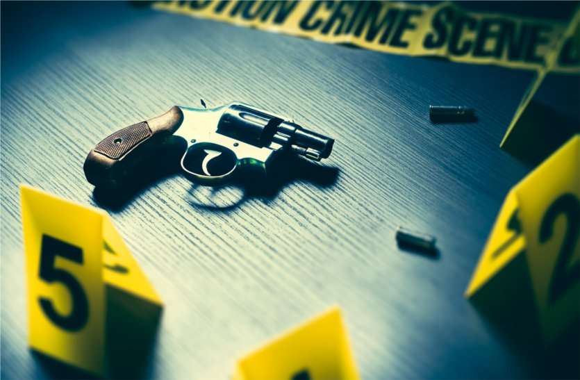 murder गाड़ी ओवरटेक करने पर दबंगों को आया गुस्सा, बाइक सवार युवकों को रोका और पिस्टल निकाल मार दी गोली
