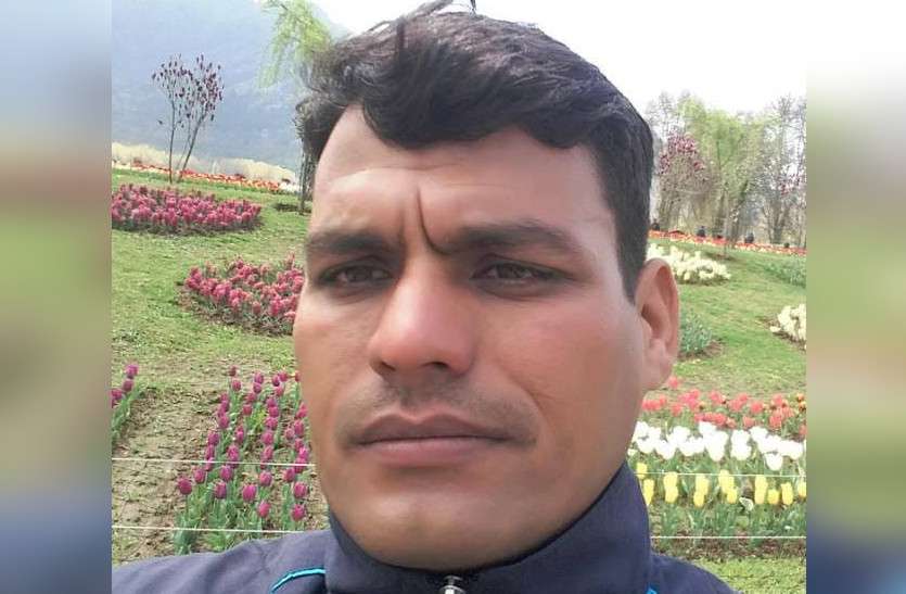 Pulwama Terror Attack पुलवामा के आतंकी हमले में जयपुर का लाल हुआ शहीद, गांव में शोक की लहर