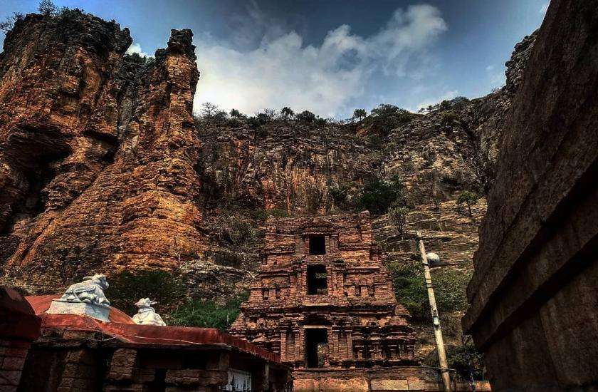 यांगती उमा माहेश्वर मंदिर