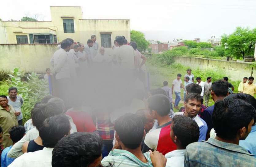 9 people एक और बड़ी खबर, आकाशीय बिजली गिरने से 9 लोगों की मौत.. बढ़ सकती है संख्या, प्रशासन के हाथ पांव फूले