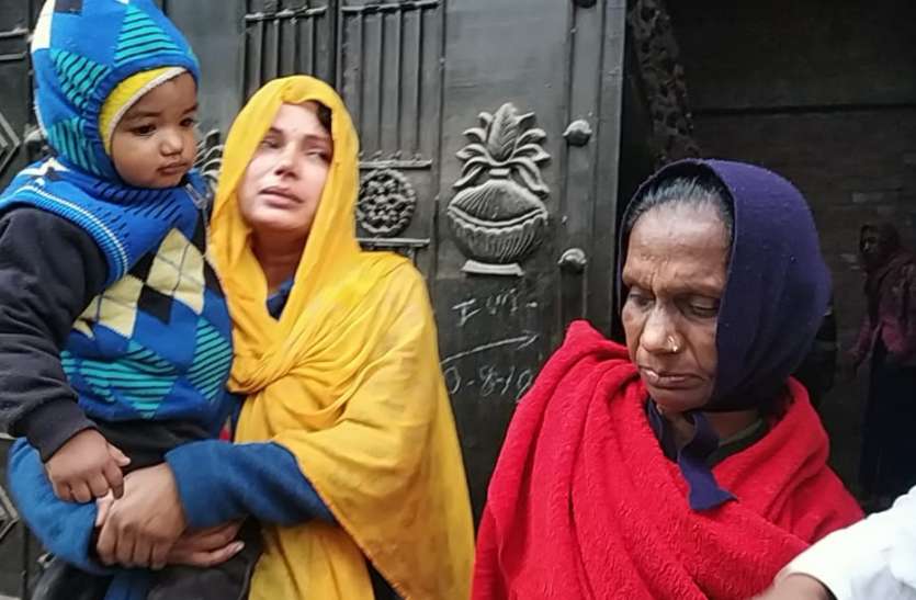 shahid vijay ki patni पुलवामा आतंकी हमले में शहीद विजय मौर्या के परिवार की मदद करेंगे यह मशहूर गायक, जानिए क्या है रिश्ता