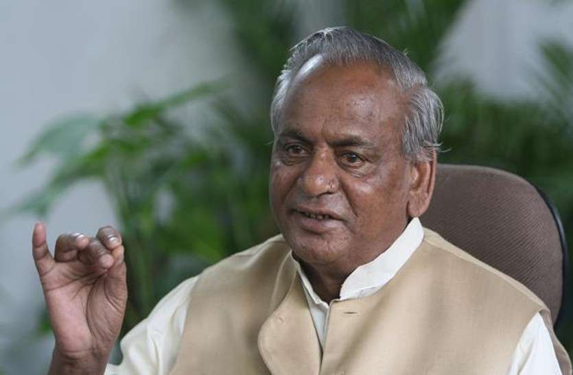 Governor Kalyan Singh statement on Pulwama attack बाबरी विध्वंस मामले के फैसला से पूर्व सीएम कल्याण सिंह बेहद खुश, अस्पताल में ही इस तरह मनाया जश्न