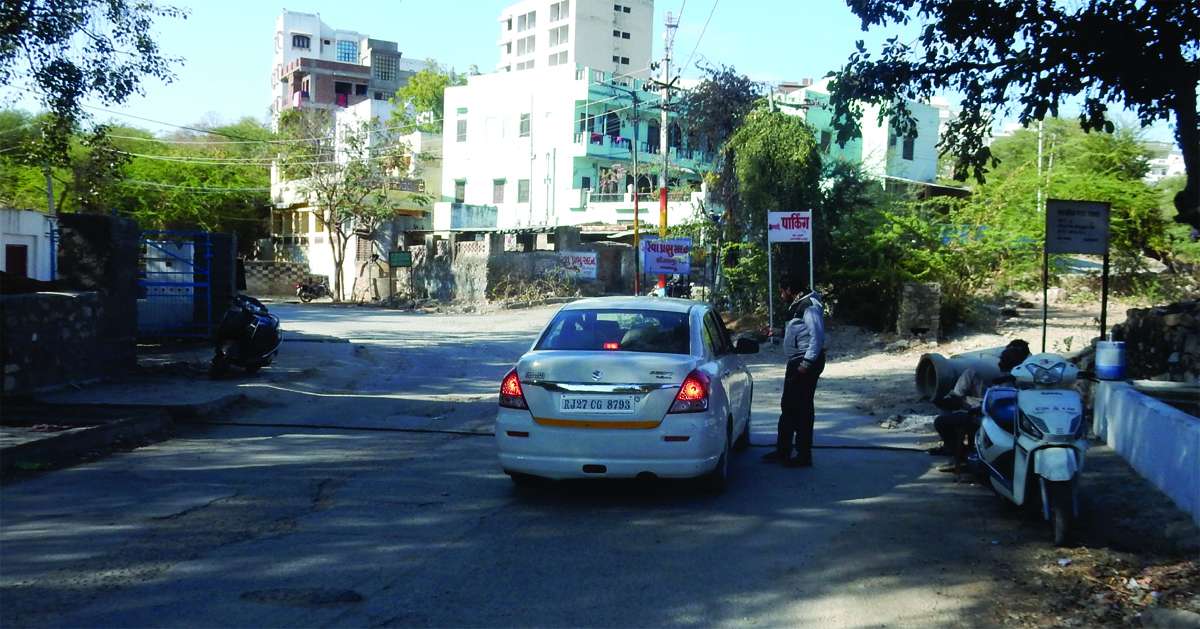 the same situation there again at 120 road nathdwara