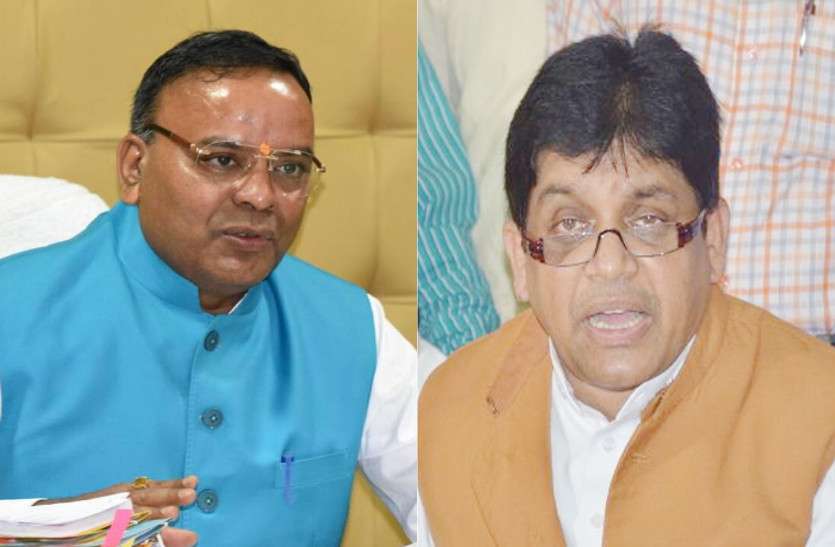 cg budget assembly 2019 सदन में मंत्री शिव डहरिया और अजय चंद्राकर के बीच तीखी बहस, विपक्ष ने किया वॉकआउट