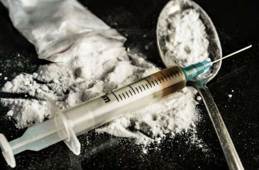 Drugs नसों में बस रहा नशा, पुलिस ने भी शिकंजा कसा