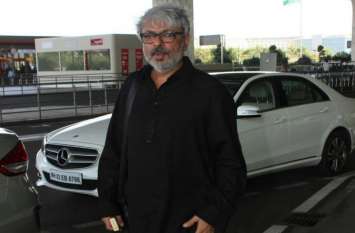 sanjay leela bhansali car collection इस हाइटेक और लग्जरी कार में चलते हैं डायरेक्टर संजय लीला भंसाली, कीमत जानकर उड़ जाएंगे होश