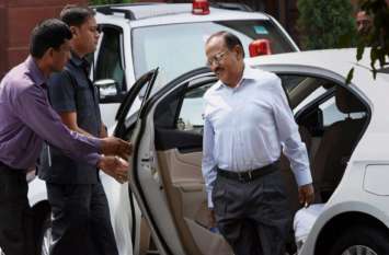 Nsa Ajit doval Runs in these Cars पाकिस्तान पर एयर स्ट्राइक में बड़ी भूमिका निभाने वाले Ajit Doval की ये है खास सवारी
