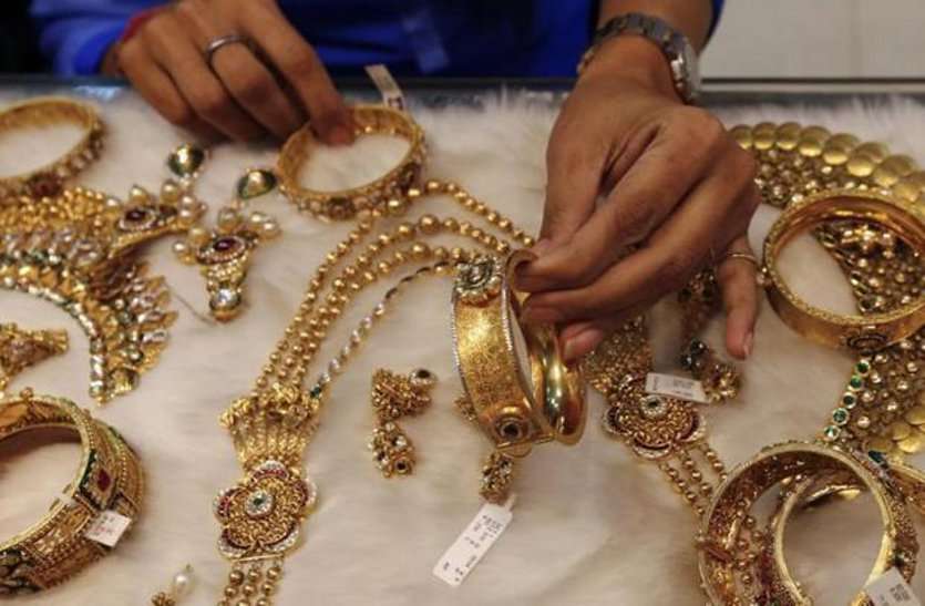 Gold And Silver Price दिसंबर शुरू होते ही सोना और चांदी के दाम में बेहिसाब इजाफा, जानिए कितना हुआ महंगा
