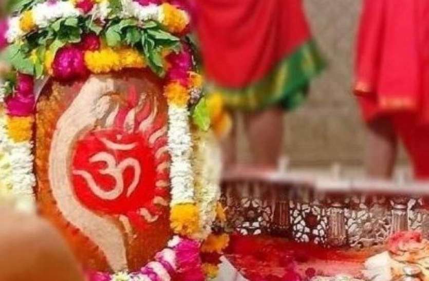 mahashivratri 2019 महाशिवरात्रि 2019: भगवान शिव के 51 नामों के स्मरण मात्र से मिल जाती है हर मनोकामना