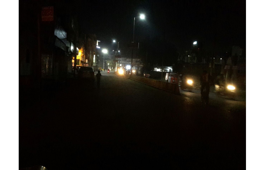 Black out in city आंधी-तूफान का कहर, देर रात मिली राहत