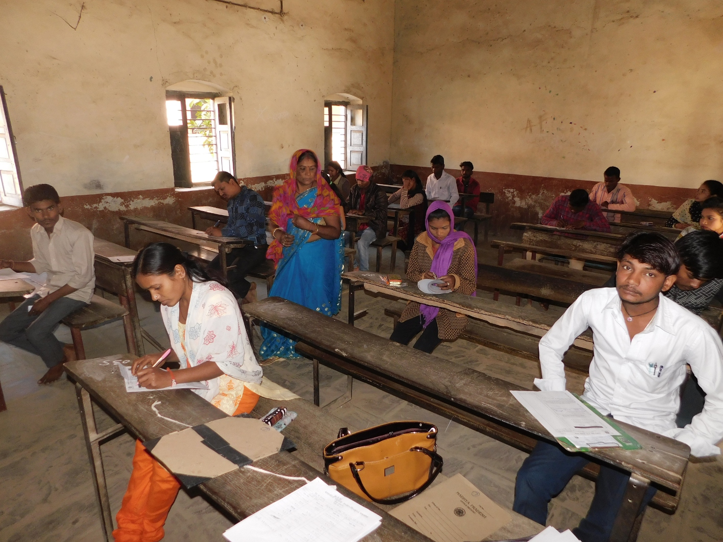 190 examinees absent in board exams बारहवीं की बोर्ड परीक्षा में अनुपस्थित रहे 190 परीक्षार्थी