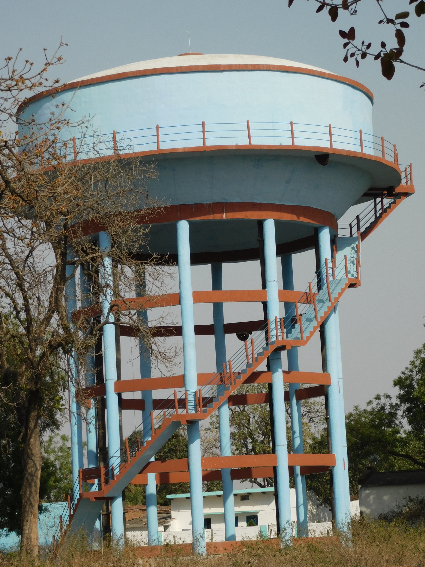 Disturbed water supply at halfway, obstruction of water supply in half city सरफा संयंत्र में आई खराबी, आधे शहर में पानी सप्लाई बाधित