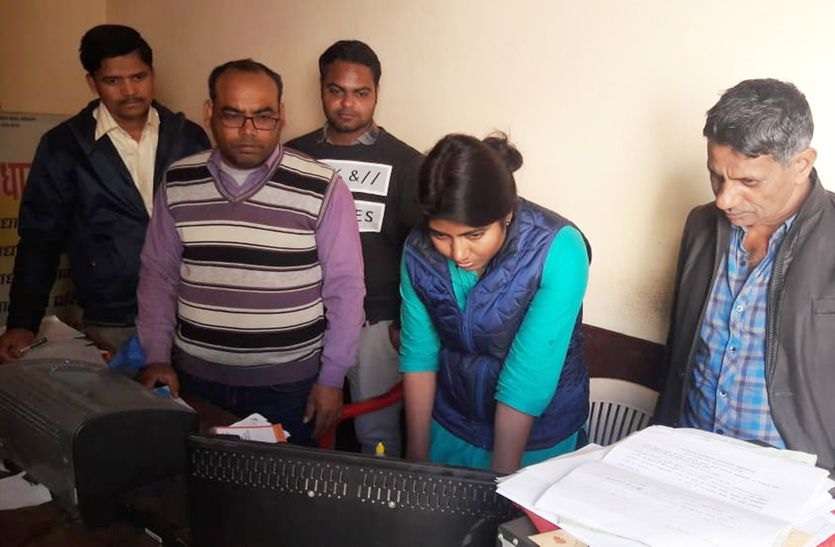 jhunjhunu news 41 इ मित्रों का निरीक्षण, 28 पर गड़बड़ी