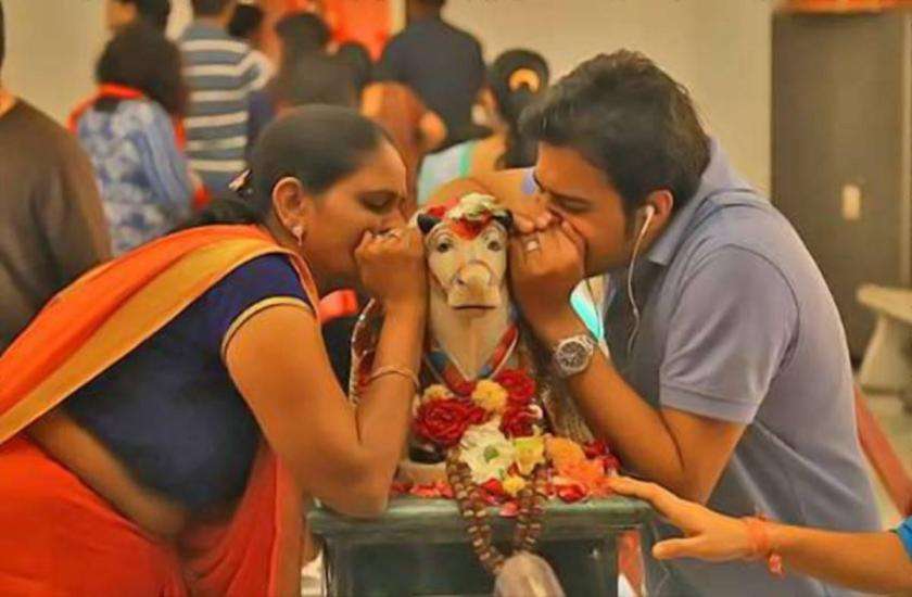 नंदी के कानों में क्यों अपनी बात कहते हैं?