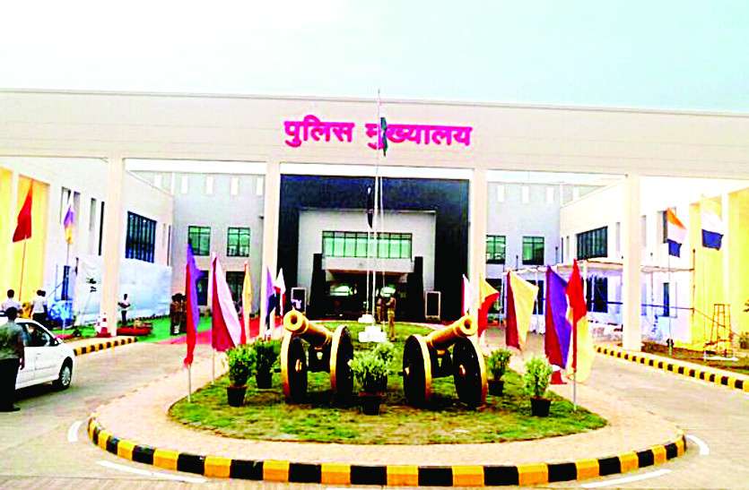 Large scale transfer in Chhattisgarh छत्तीसगढ़ पुलिस विभाग में बड़े पैमाने पर फेरबदल, 38 ASP और 69 DSP स्तर के अफसरों का तबादला, देखें पूरी लिस्ट