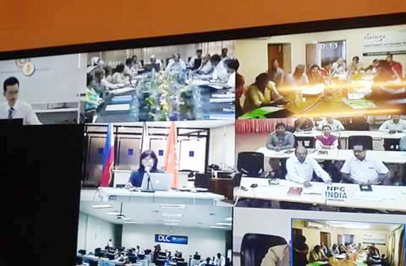 distance learning center of gwalior closed soon bad news for students दूरस्थ शिक्षण संस्थान पर संकट के बादल, 26 कोर्स बंद, 10 हजार छात्रों की बढ़ेगी मुसीबत