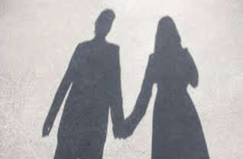 Husband-wife पड़ोसी को बोला था घर देखना, तीसरे दिन लौटे तो कमरे का नजारा देख पति-पत्नी रह गए सन्न