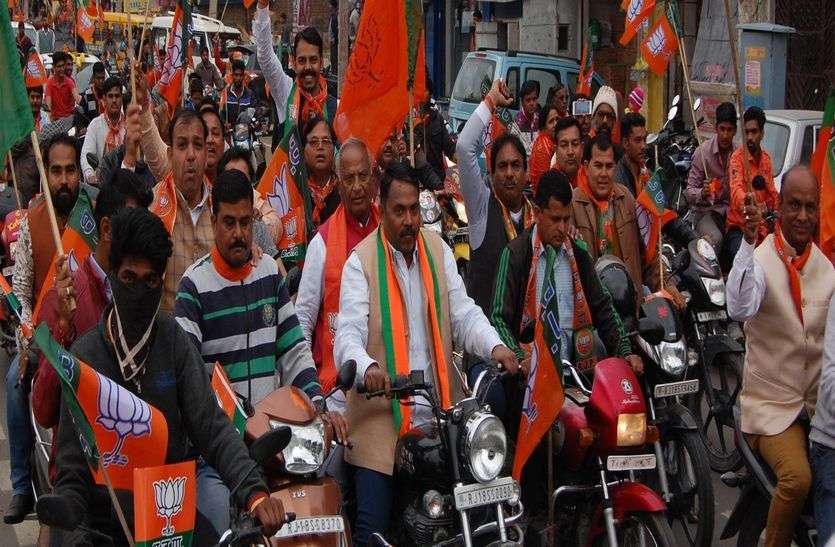 jhunjhunu कमल संदेश बाइक रैली निकालकर लिया संकल्प
