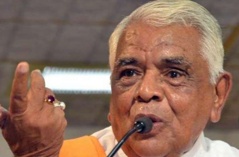 babulal मोदी ने जो किया कांग्रेस कभी नहीं कर पाई, डर गया विपक्ष इसलिए मांग रहा एयर स्ट्राइक के सबूत: गौर
