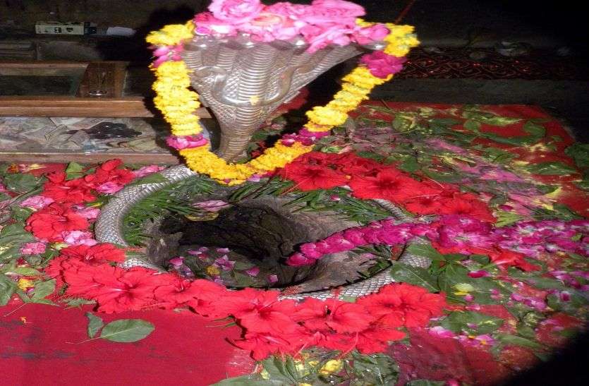 sirohi अचलेश्वर महादेव में होती है अंगूठे की पूजा