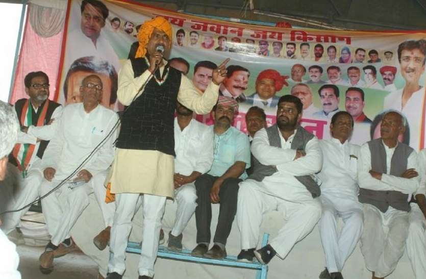news भाजपा नहीं चाहती लोकसभा चुनाव से पहले किसान का कर्जा माफ किया जाए: गुर्जर