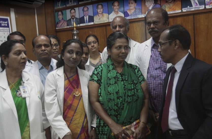 22 kg tumor removed from woman's stomach चिकित्सा प्रौद्योगिकी का कमाल : महिला के पेट से निकल 22 किलो का ट्यूमर