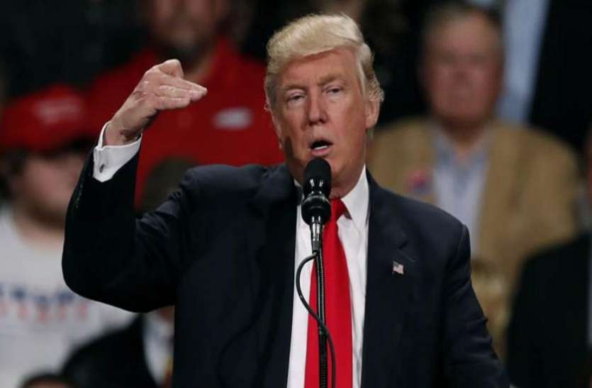 trump ईमेल लीक मामला: अमरीका और ब्रिटेन में ठनी, ट्रंप ने थेरेसा मे को कहा 'मूर्ख'
