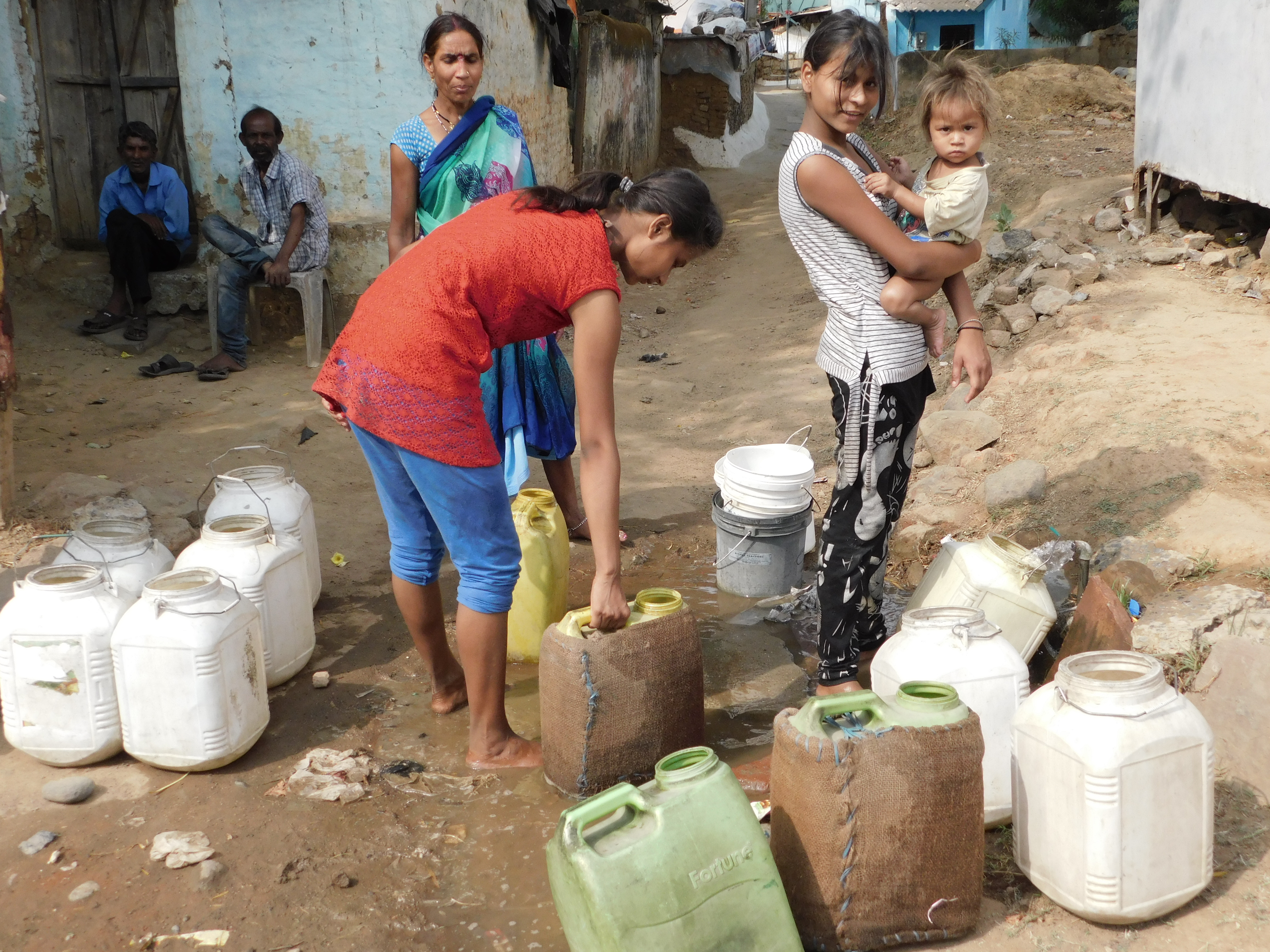 Sleeping in sleep, half a city thirsty नींद में नपा, आधा नगर प्यासा,