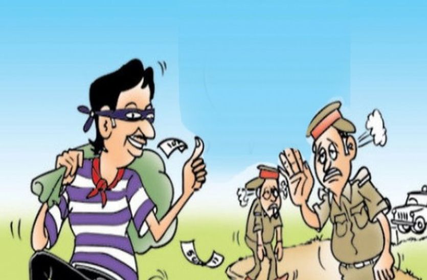 patrika रिटायर्ड टीचर की दो माह बाद हुई चोरी की रिपोर्ट
