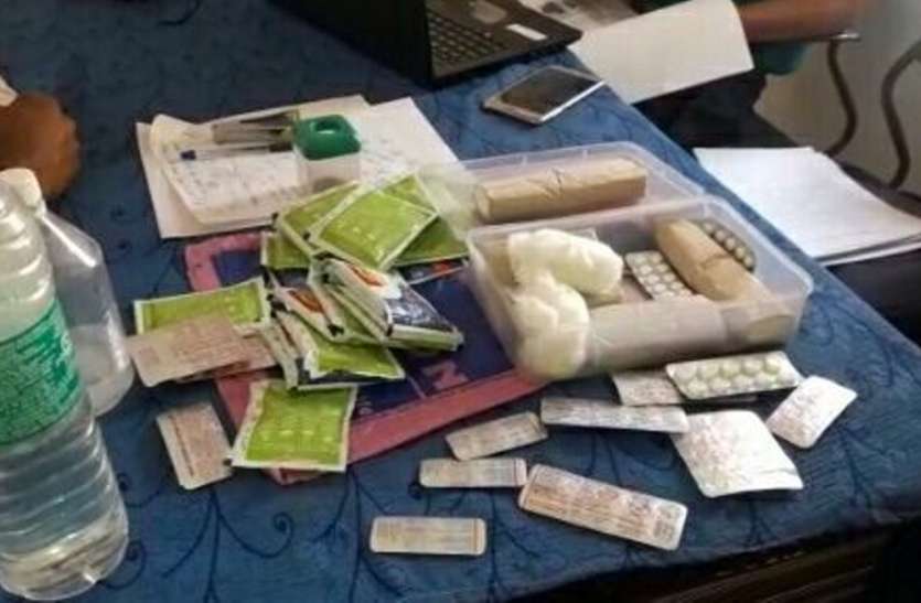 news नीलकंठ में एक्सपायरी दवाइयों से कर रहे मरीजों का इलाज