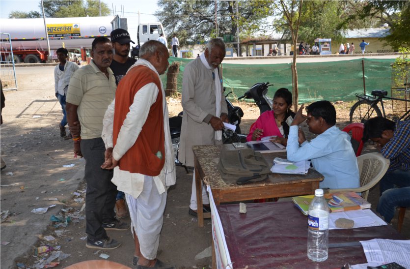 lok adalat समझाइश के बाद हुई सुलह, पति—पत्नी साथ रहने हुए राजी