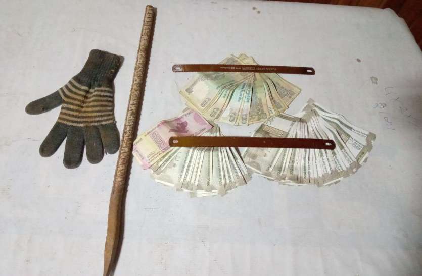 Police caught of theft gang in bilaspur चोरी करके हुआ मालामाल फिर दिलेरी से खर्च कर रहा था पैसे, खाने का शौकीन चोर अच्छा खाने के लालच में पकड़ा गया