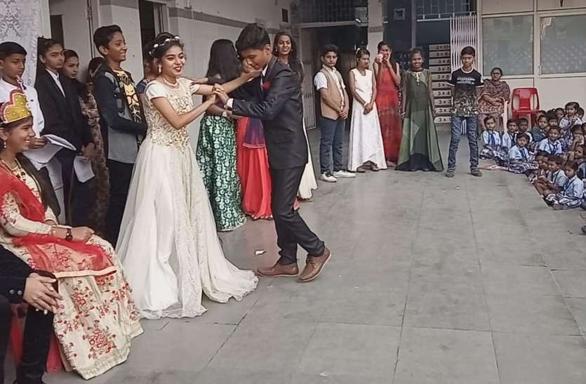 patrika छात्रों के प्रोत्साहन के लिए नाटक का आयोजन