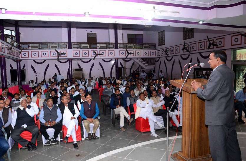 hmh बैठक में पुरजोर ताकत लगाकर विरोध करने का निर्णय