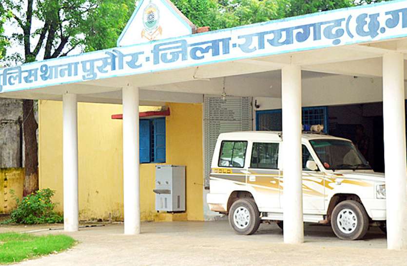पुलिस ने आरोपी को किया गिरफ्तार, लैलूंगा थाना क्षेत्र की घटना Murder- पत्नी के चरित्र पर शंका करने वाले व्यक्ति ने युवक का गला रेत कर उतारा मौत के घाट