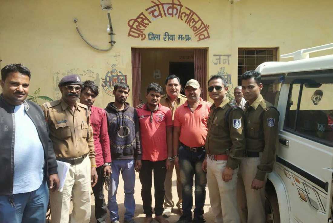 rewa प्रेमी की हत्या कर 6 दिन घर में छिपाए रखा शव, डेढ़ किमी साइकिल से ले जाकर लगाया ठिकाने