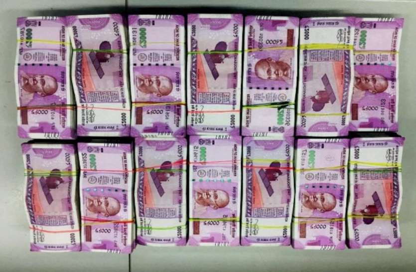 seoni विदेश की संपत्ति और आयकर रिटर्न का ब्यौरा भी देना होगा