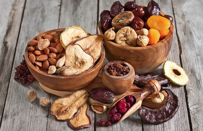 dry fruits अंजीर, मुनक्का, खजूर खाने से नहीं रहेगी खून की कमी