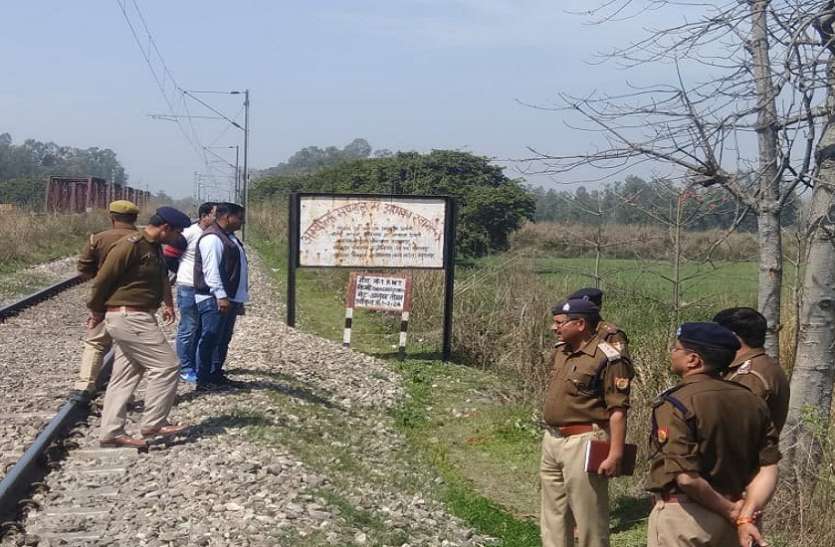 saharanpur सहारनपुर-रुड़की के बीच आधी रात काे चेन्नई एक्सप्रेस में लूट, सहायक वैज्ञानिक की तहरीर पर एफआईआर दर्ज