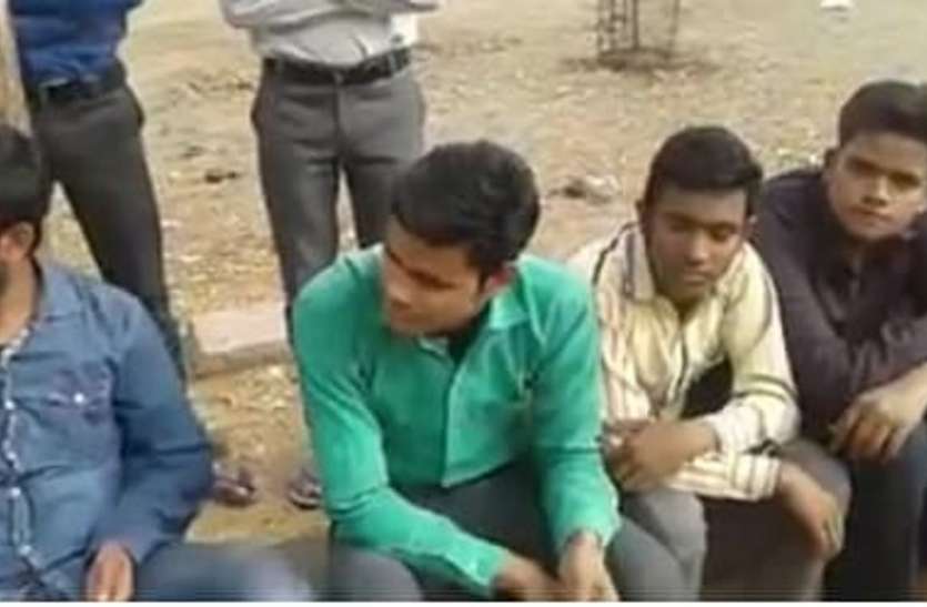 loksabha election 2019 loksabha election 2019 : ' लोगों की भलाई नहीं अपने फायदे को देखकर मुद्दे उठा रहीं पार्टियां '