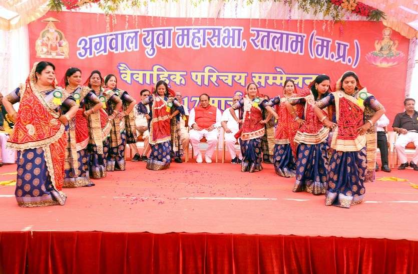 patrika प्रदेश के इस जिले में अग्रवाल समाज के 18 गौत्र की अनूठी प्रस्तुति