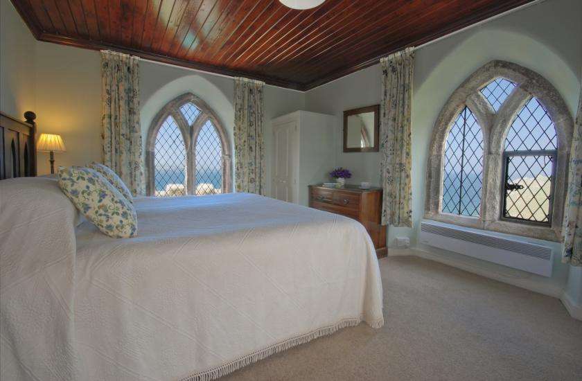 daydon castle bedroom