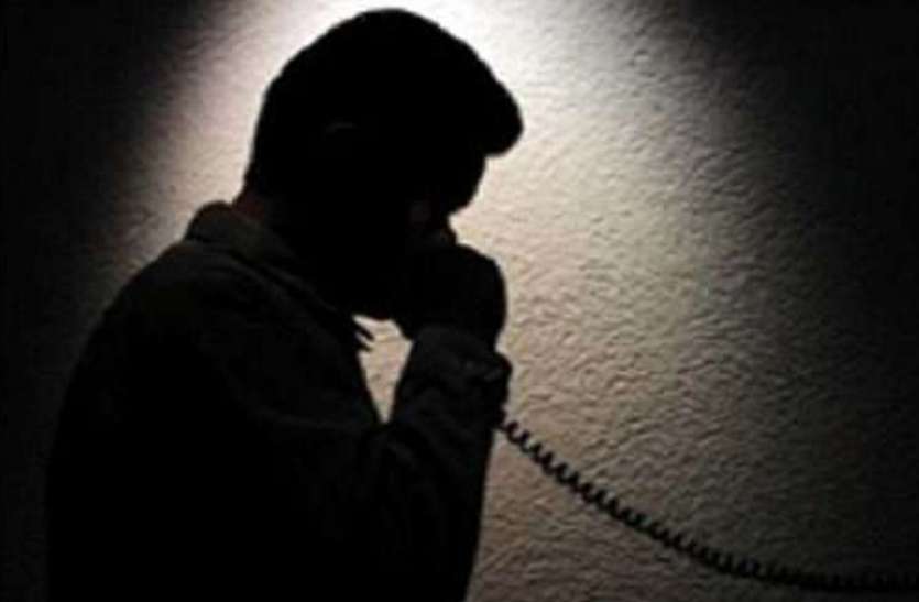 bulandshahr gang rape इन लोगों की सूचना देने पर मिलेगा एक लाख रुपये का र्इनाम, इस नंबर पर करें काॅल
